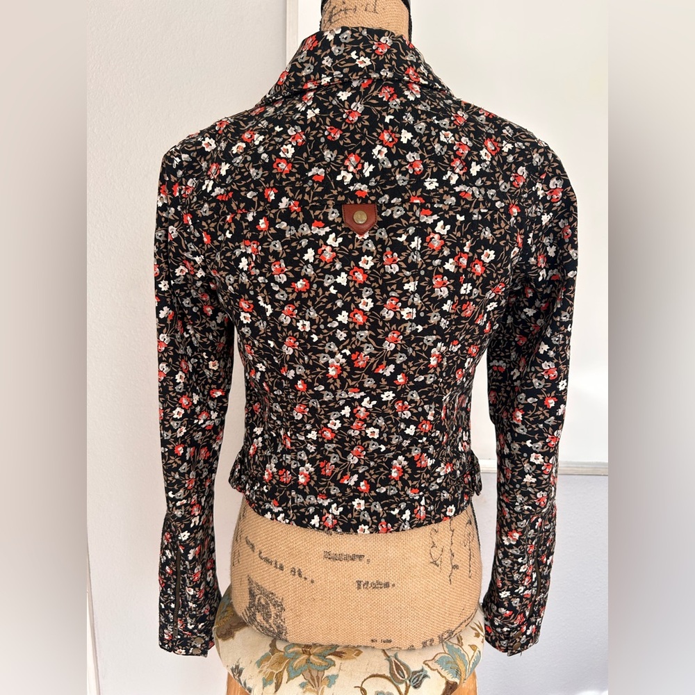 Floral Black Women's Jacket - Picture 3 of 4